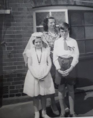 Mum, Anne & Chris - Confirmation 1962 in Edmonton