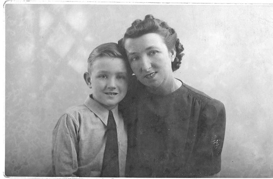 Brian and Mum (Jen) 1942