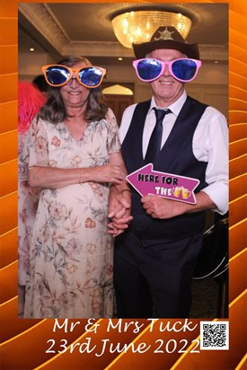 Wedding Photo Booth fun 