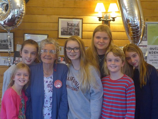 Heather 80th with grandchildren