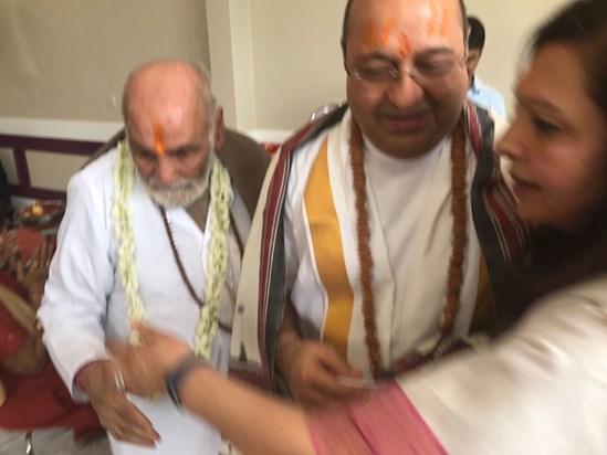 Pujyashree Bhai with Pujya RamBapa
