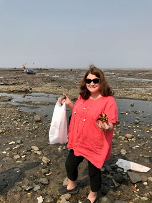 Beachcombing in Bombay