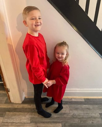 How cute is this pic of your eldest two grandkids mate ❤️