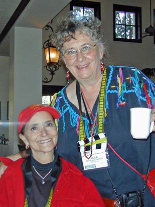 Baruska & Nola (Anaheim, 2006)
