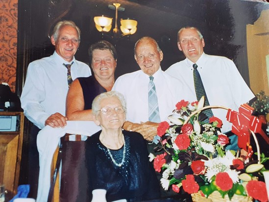 Dad with Auntie Margaret, Grandad, Uncle Brian and Grandma.