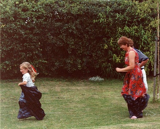 1992 - Val in second place in a sack race in the garden