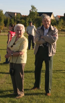 John and Mary waiting for a hot air balloon ride on their 67th wedding anniversary, 14 September 2003
