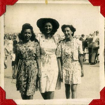 With her cousins, Frances and Anita
