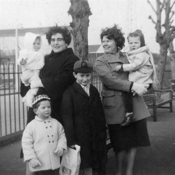Together with sister-in law Dell, and children (1963)