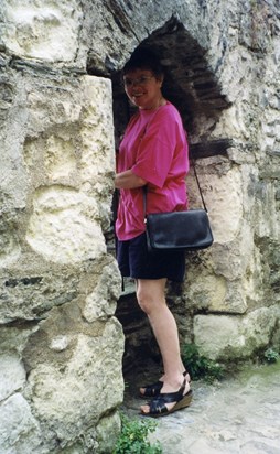 1999 08 23   37   Betty in Chateau at Angers