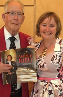 Dad & daughter number 2 Heidi in Australia 🇦🇺 seeing Andre Rieu 