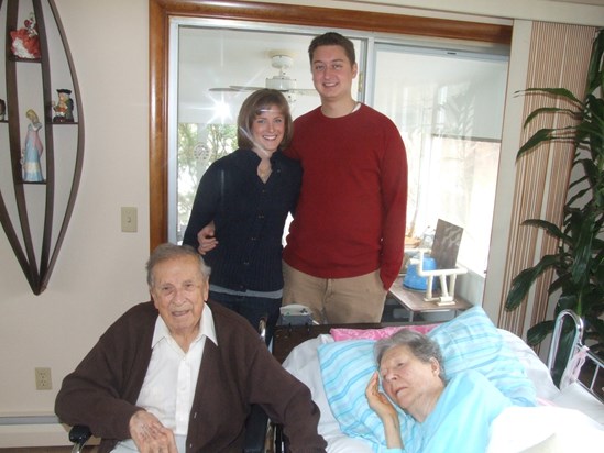 Sara & Richard visit Grandma & Grandpa