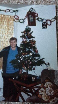 Mum with the Christmas tree 