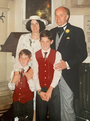 Paul & Family at Ian & Helen’s Wedding