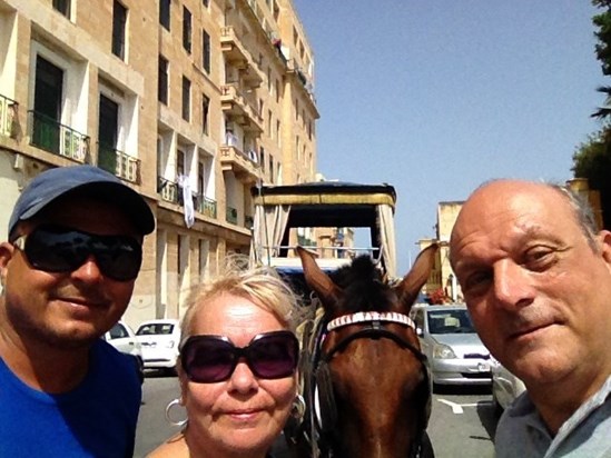 A trip around Valetta, Malta in a Karrozin with Paul 2017