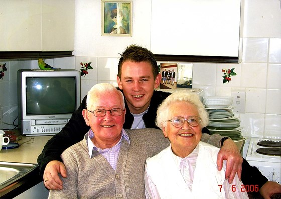 Graeme with Dad and Mum