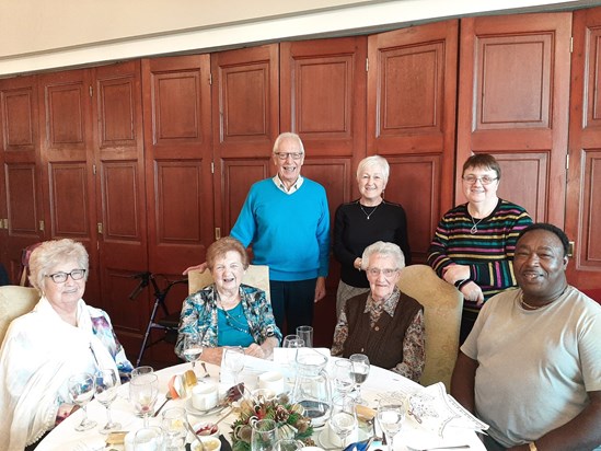 Dec 2019, Young at Heart Christmas lunch, Dovecliff Hall 