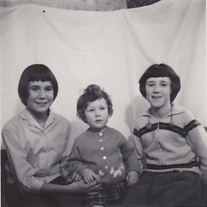 3 sisters-Linda, Judy and Carol circa 1960