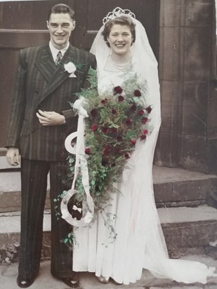 BETTY & GEORGE WEDDING DAY 25TH AUGUST 1951