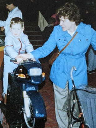 Jonathan and Nan at Blackpool June 1986