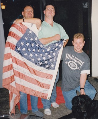  Los tres amigos y Winston. Los Angeles 1992