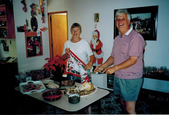 Visit to NZ for Christmas 2000 with Evelyn & Bruce. Tim's tradition of carving on Christmas Day.