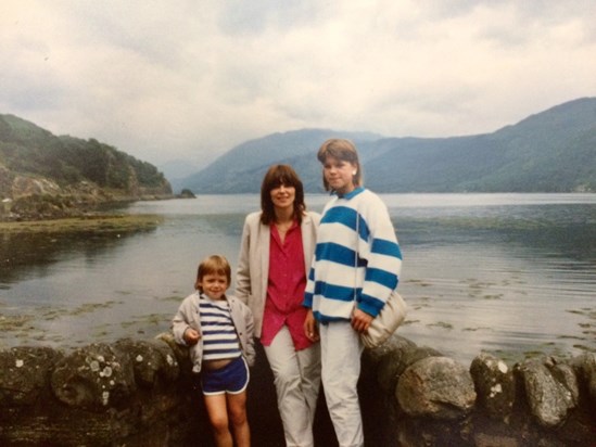 1985 Eileen Donan Castle with Sam and Callum