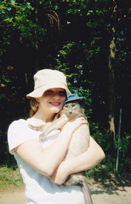 Mel and Spirit in Hats!