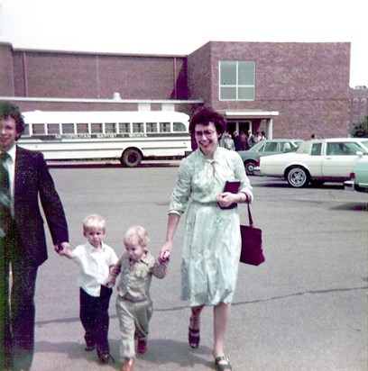 Michael Brewer, Jacob Duckett, Jonathan Brewer, Wanda Rainer, Metropolitan Baptist Church, Wichita, KS circa 1983