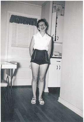 Wanda Egnew Rainer, 1955, newlywed, first apartment, Wichita, KS