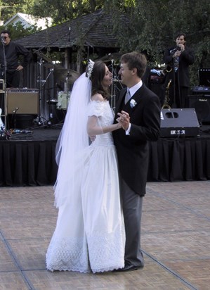 Dave and Melissa's First Dance [George Strait's "I just wanna dance with you"]