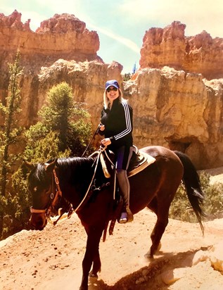 Judi at Bryce Canyon 