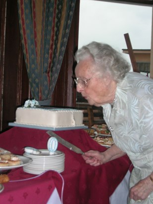 Yvonne 90th birthday