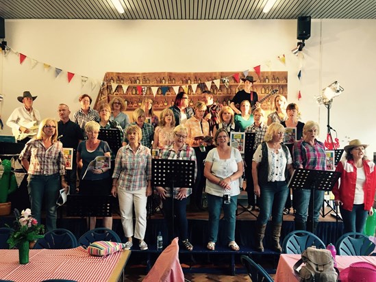 Yvonne singing Country & Western with Berkhamsted Glee Club raising £4000 for The Collett School