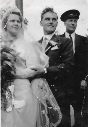 The wedding day of Joyce & James xx