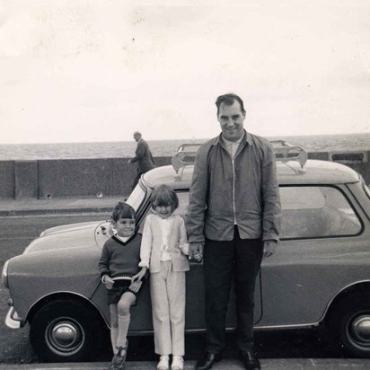 George and his two children, Graham and Lynn at New Brighton