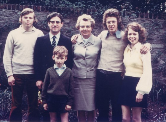 Gregory Family in 1973 Stephen, Raymond, Jean, Richard, Liz & in front Andrew