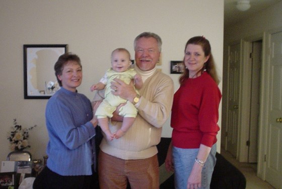 Grammy, Kaitly, Dad & Phyllis