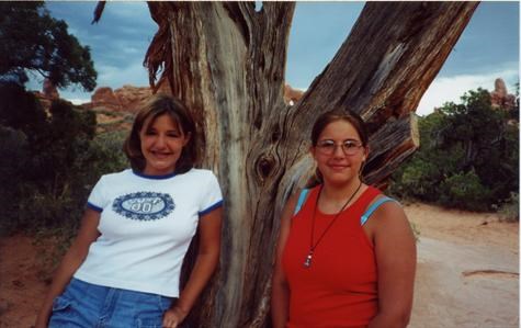 Bri with sister Stacy in Utah