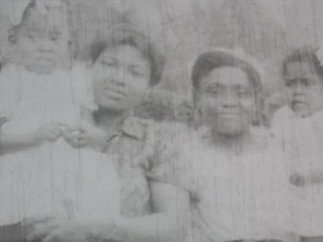 alvin's aunts ida and petrona in jamaica who were both devastated by his passing. xx
