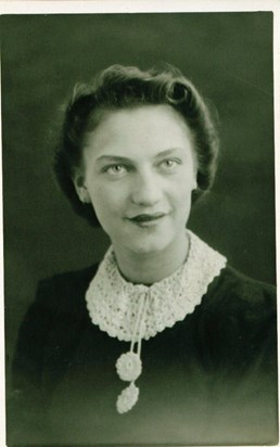 Auntie Iris Holland nee Fletcher 1940's