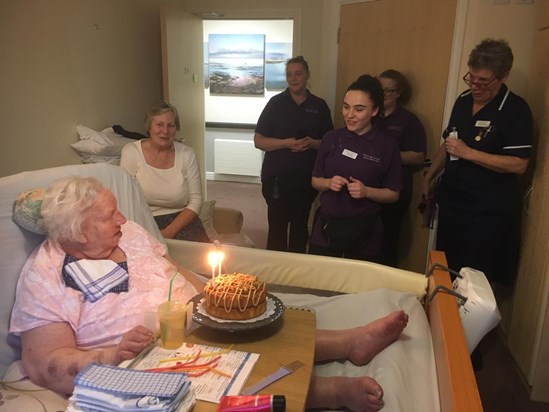 92nd cake at Hastings Court