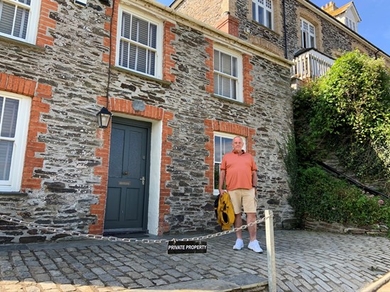 Outside the surgery of Doc Martin 