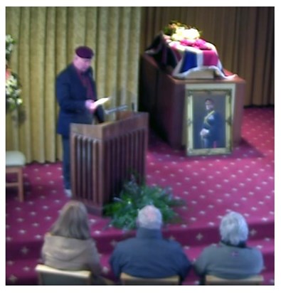 Dave Griffiths reading the Soldier's Poem