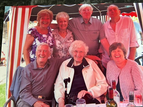 Betty Cousins and brothers and sisters - Margaret. Gordon, Edith,  Alf,  Stan and Anne at Johns 70th birthday party