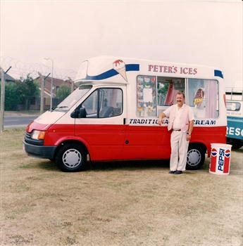 Pete the icecream man