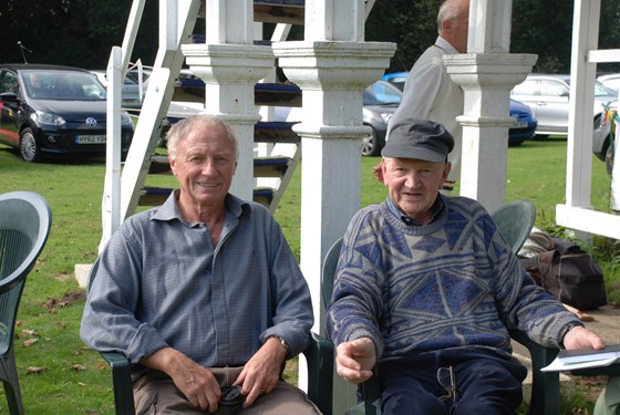 Alan and fellow esteemed bowler Joe Dunton