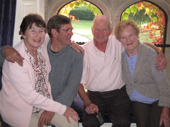 Dad with his sisters and Roland