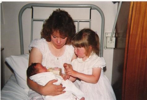Emma feeding Sophie on the lambourne ward Gloucester Maternity after Den gave birth