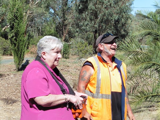 2015 - Linda unsure about offloading a container with Roger